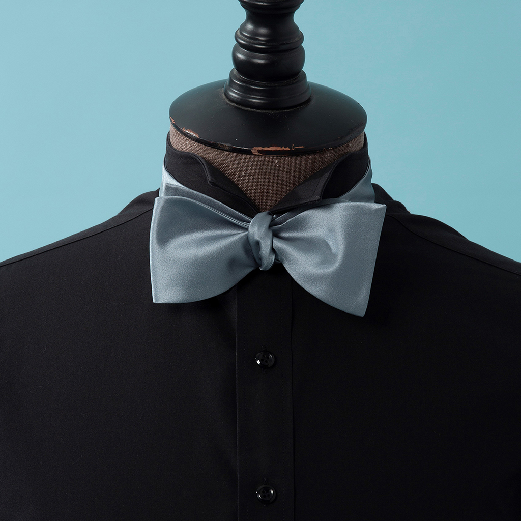 灰手打領結-手打領結不是老派，而是一種經典代表